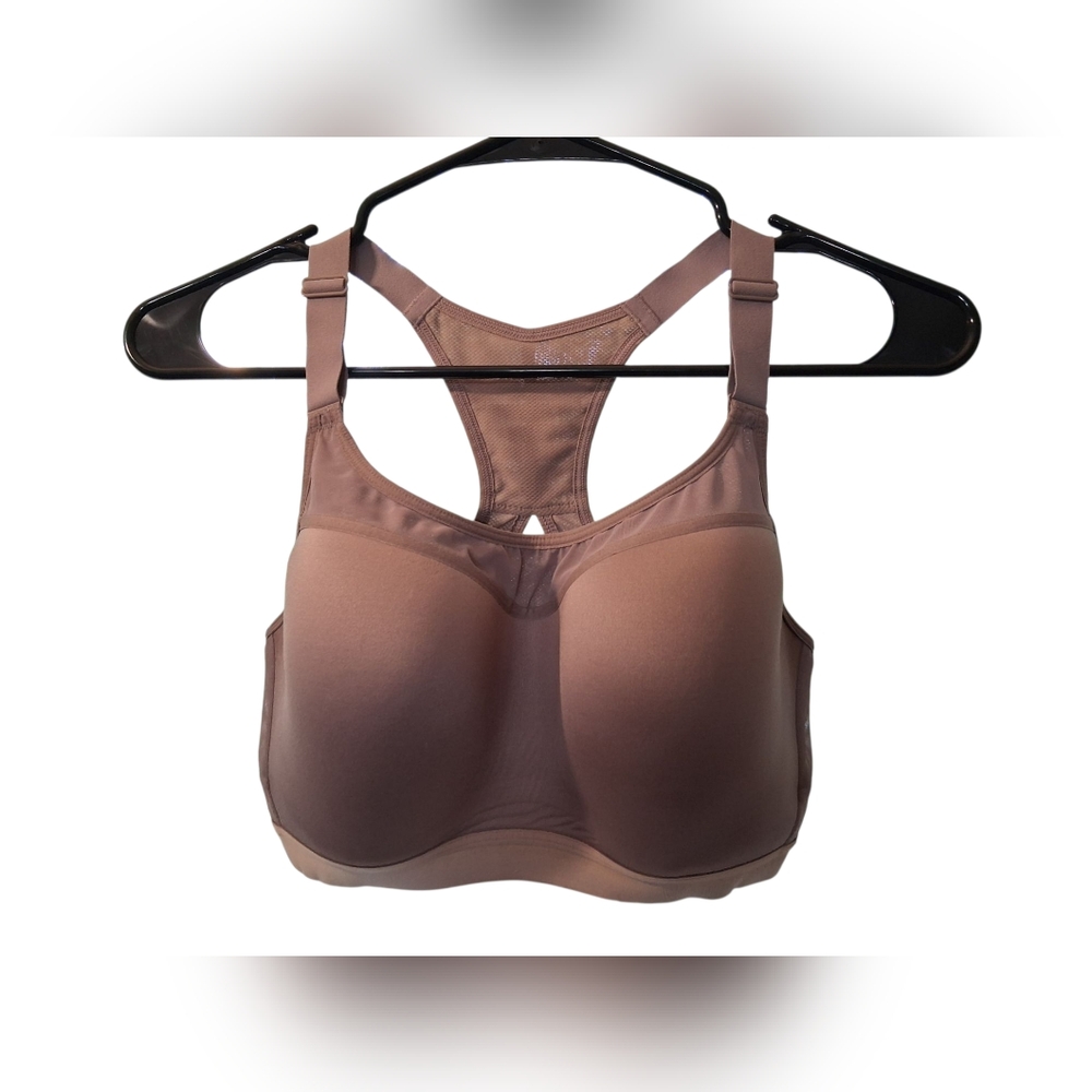 NWOT  Incredible Lightweight Sport Bra 34DD High Impact Racerback